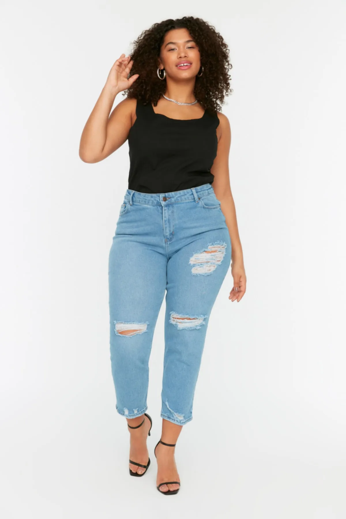 Trendyol Curve  Hellblaue Skinny Jeans mit zerrissenem Detail und hoher Taille TBBSS22JE0187