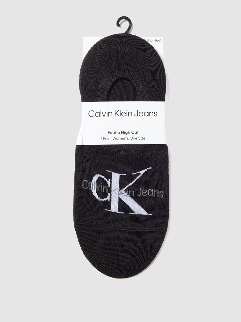 Sneakersocken mit Label-Prägung in black