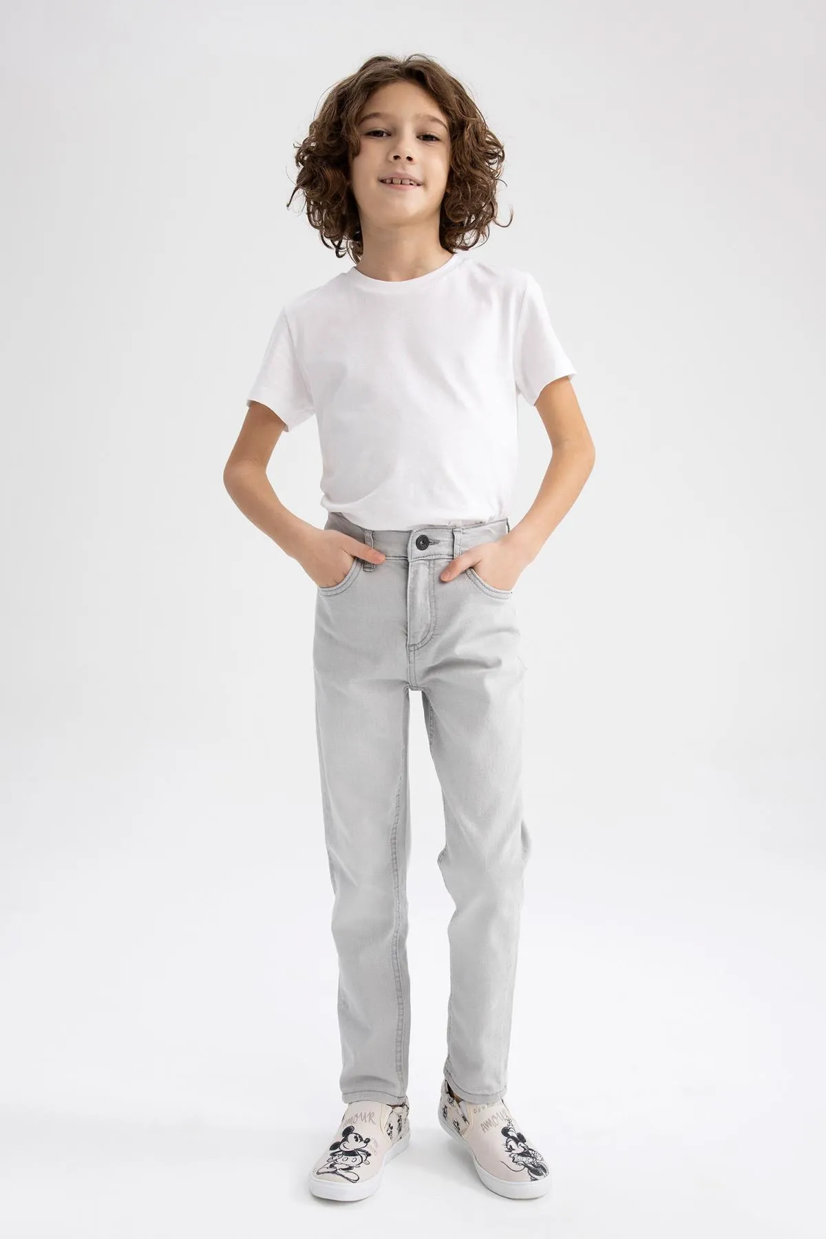 DeFacto  Slim-Fit-Jeanshose für Jungen Z1694a623sp