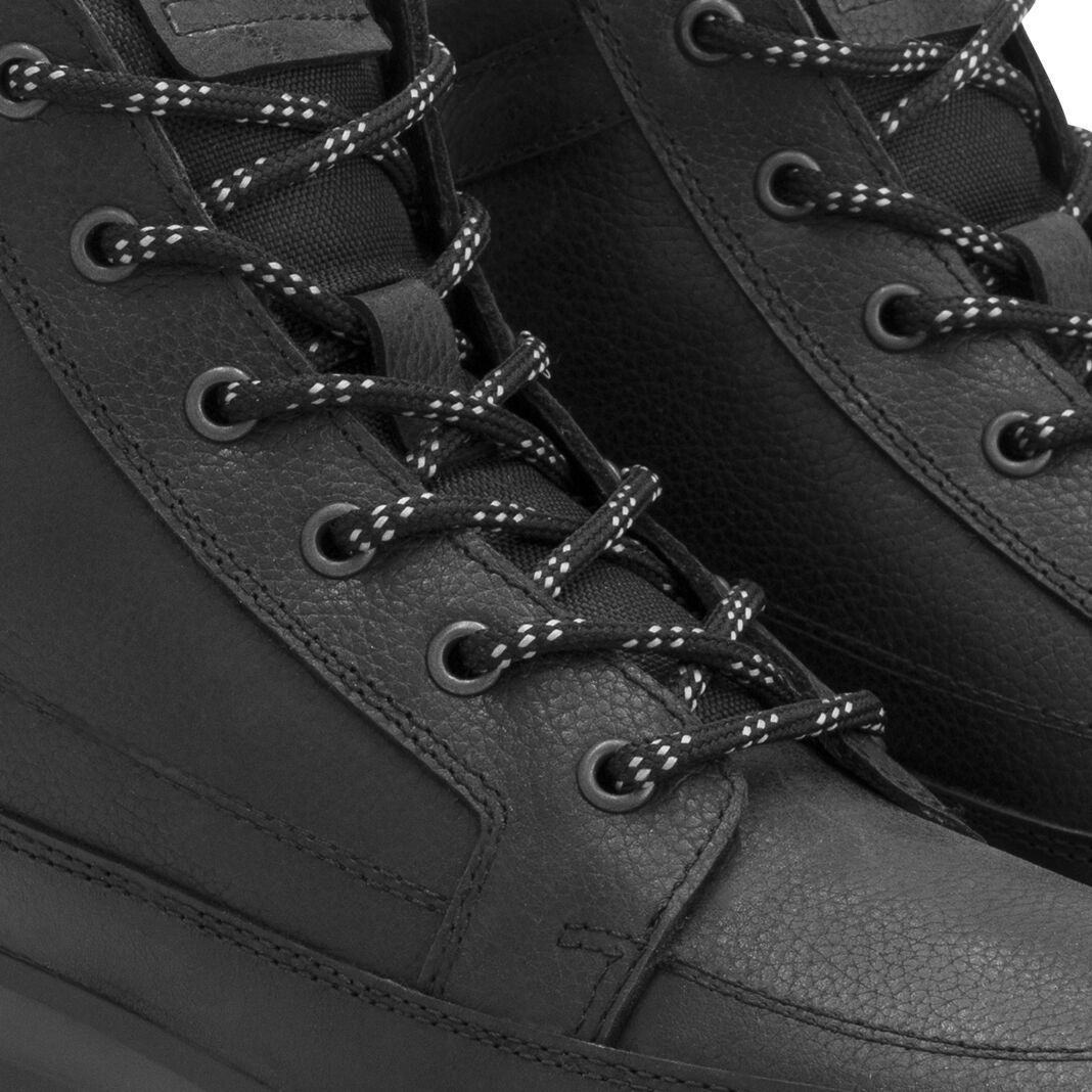 Travelin' Canmore schwarze Herren Schnürstiefel