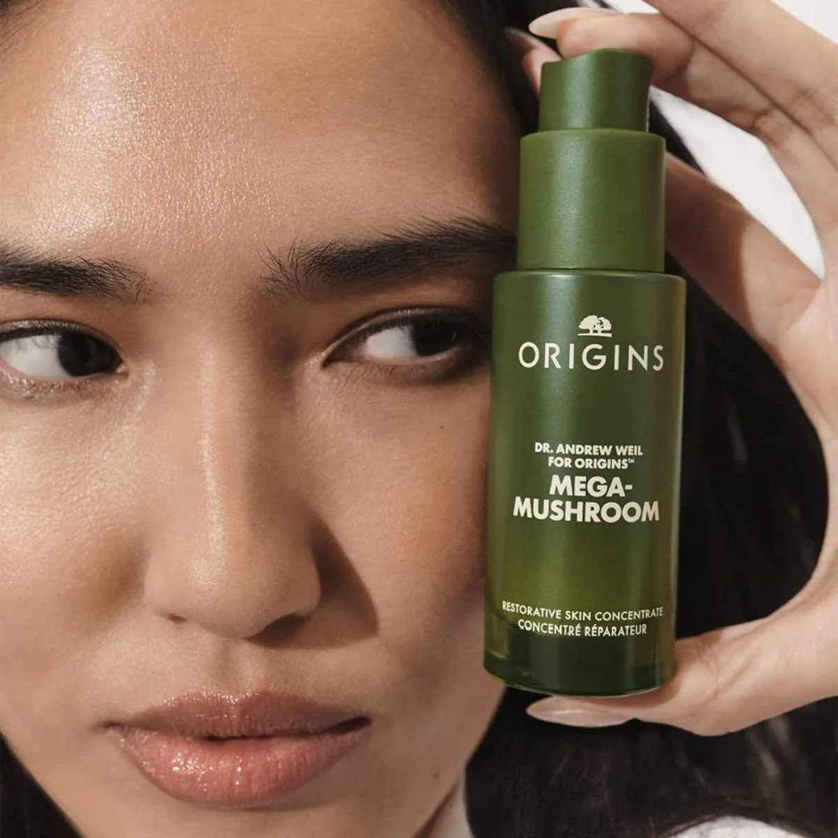 Origins Dr. Weil Mega-Mushroom™ Restorative Skin Concentrate Serum za regeneraciju kože 30ml