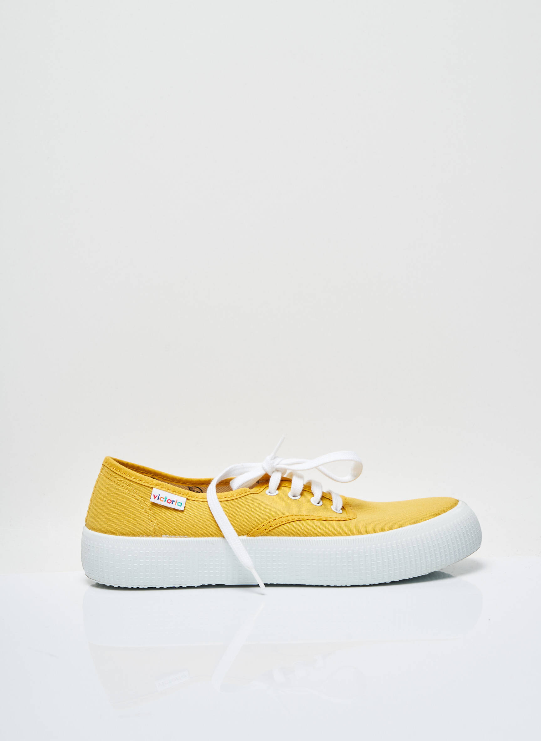 Victoria Baskets Femme couleur jaune