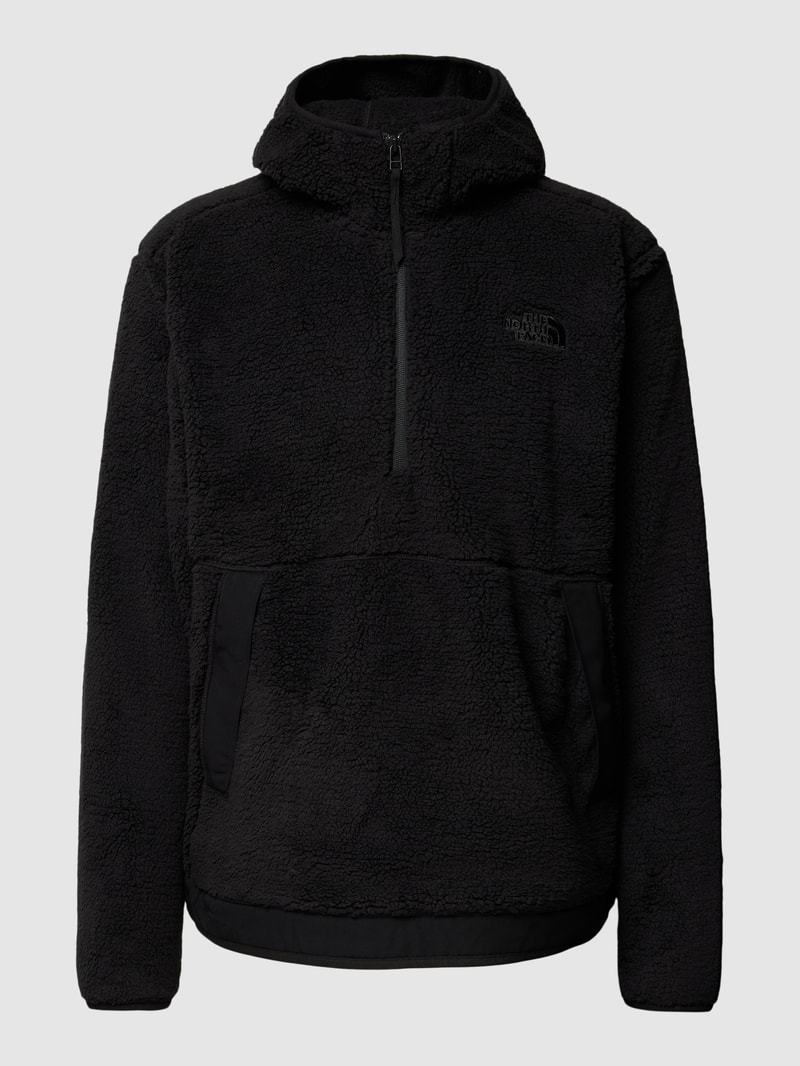 Hoodie aus Teddyfell Modell 'CAMPSHIRE' in schwarz