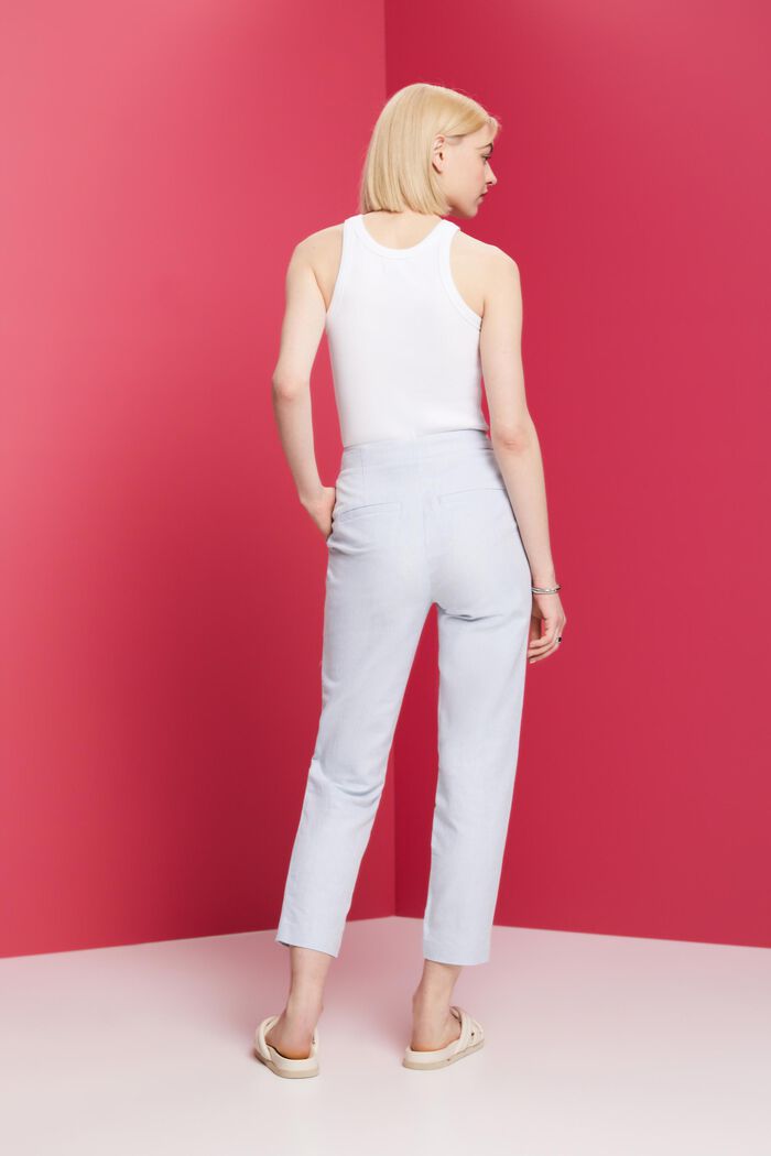 Gecroppte Chinohose mit fixiertem Gürtel, Leinen-Mix