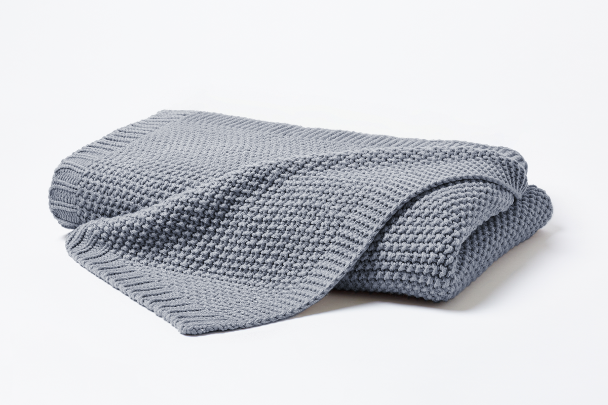 Hahn Strickdecke Mittelgrau 130 x 170 cm
