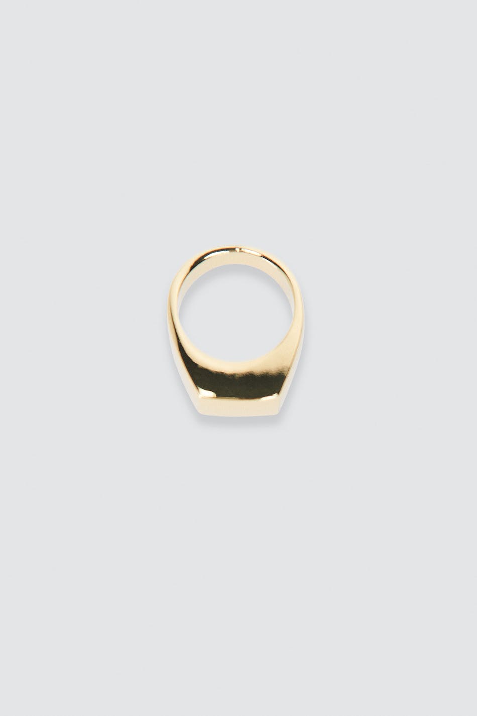 Squared signet ring