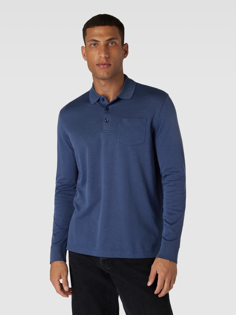 Poloshirt mit Brusttasche in jeans