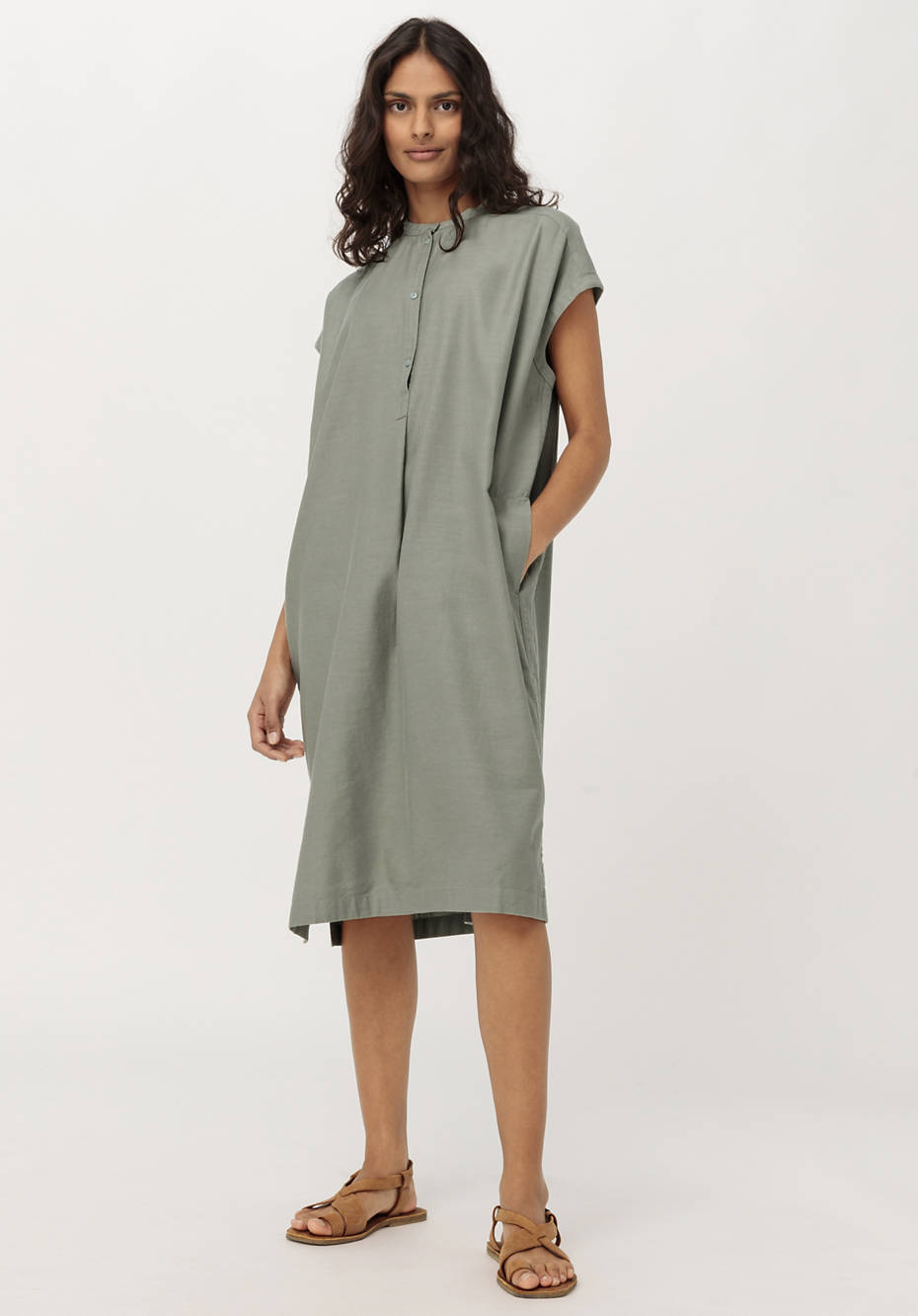 Kleid aus Bio-Baumwolle mit Leinen