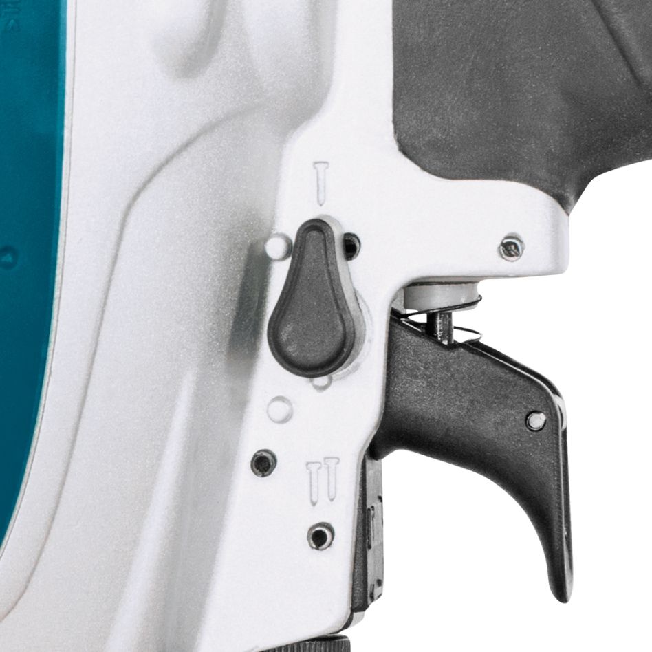 Makita AF635 8 barów Zszywacz Brad 15GA 32 - 64 mm