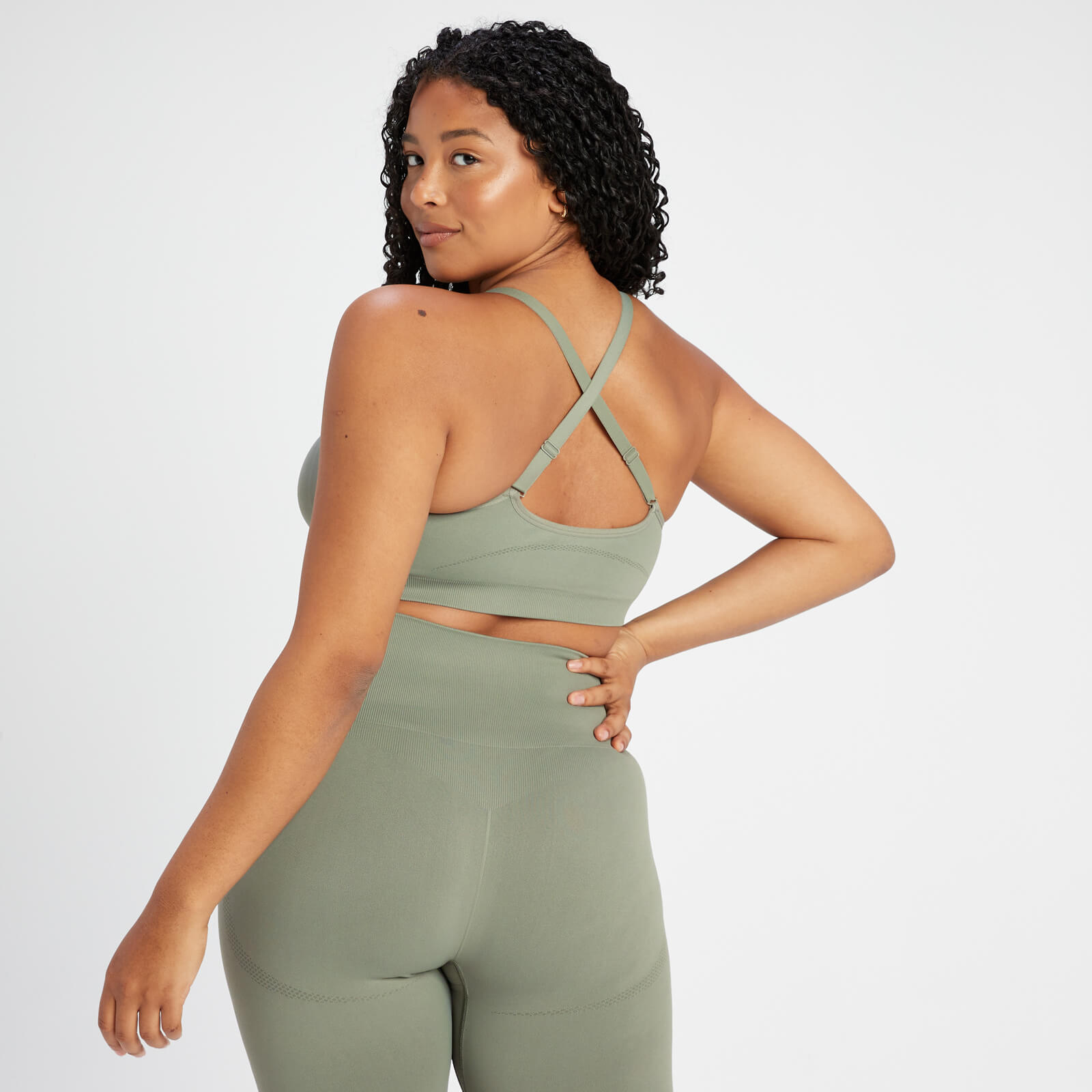 Brassière de sport sans coutures à dos croisé MP Rest Day pour femmes – Taupe foncé