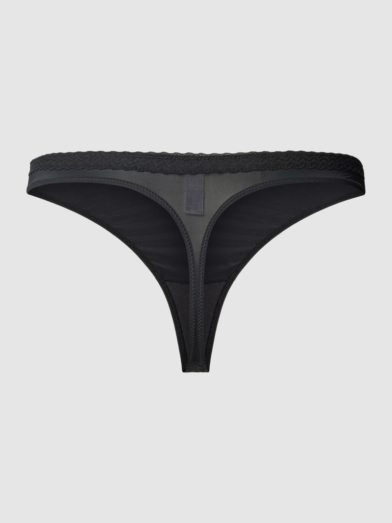 String mit Spitzenbesatz Modell 'MICRO' in schwarz