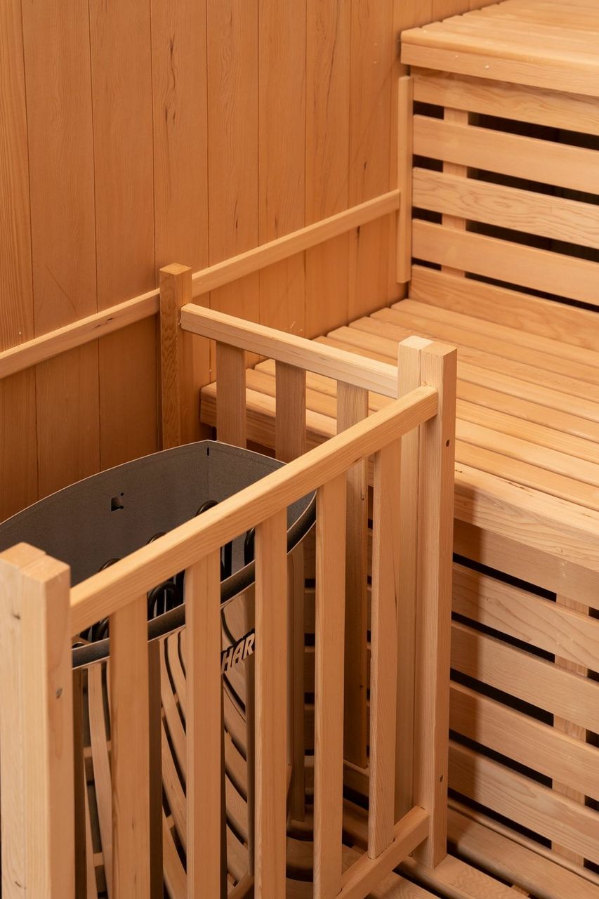 PureHaven Finnische Sauna 175x200x200 cm Harvia Saunaofen für 4 Personen Hemlockholz komplettes Zubehör Saunasteine Glastür Thermometer Beleuchtung