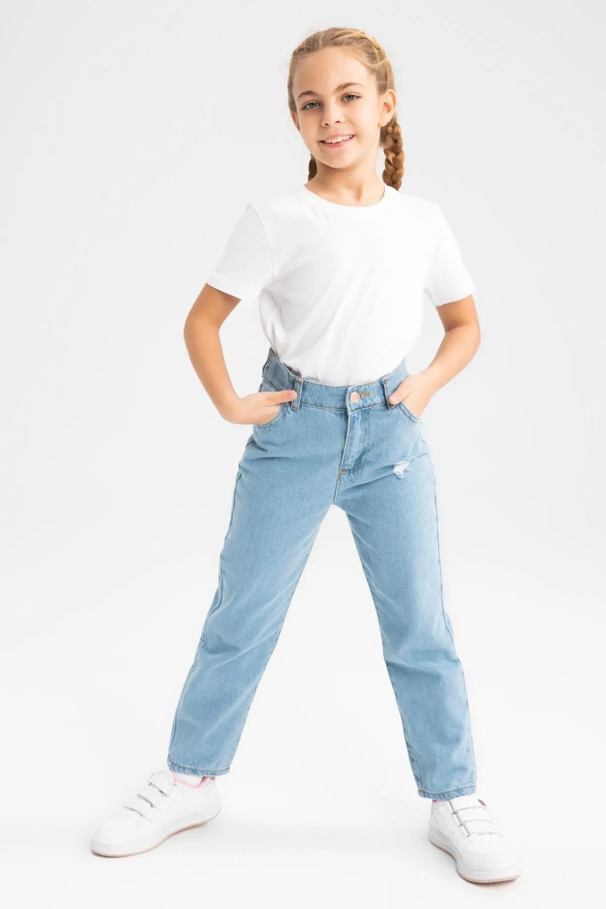 DeFacto  Zerrissene Mom-Fit-Jeanshose für Mädchen