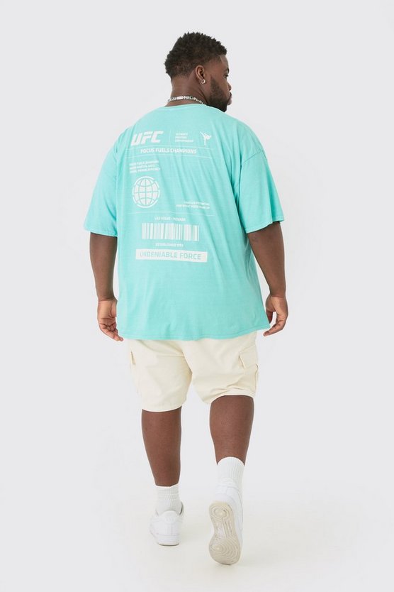 Plus T-Shirt mit lizenziertem Ufc Print in Grün