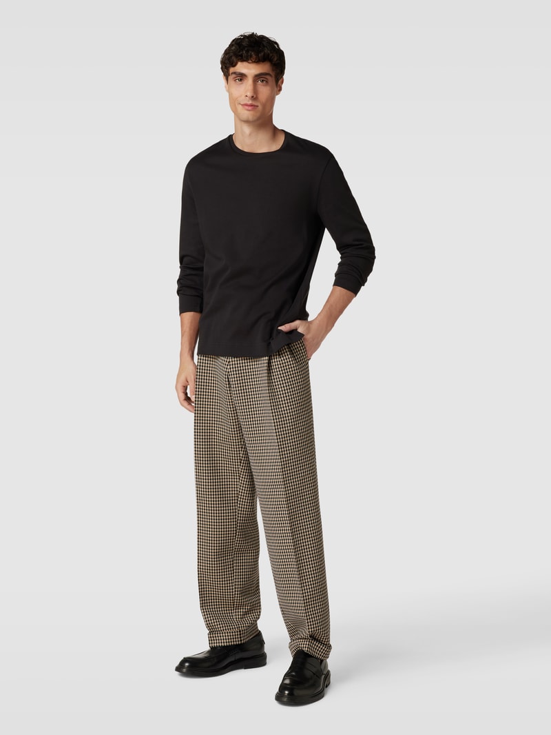 Longsleeve mit geripptem Rundhalsausschnitt in schwarz