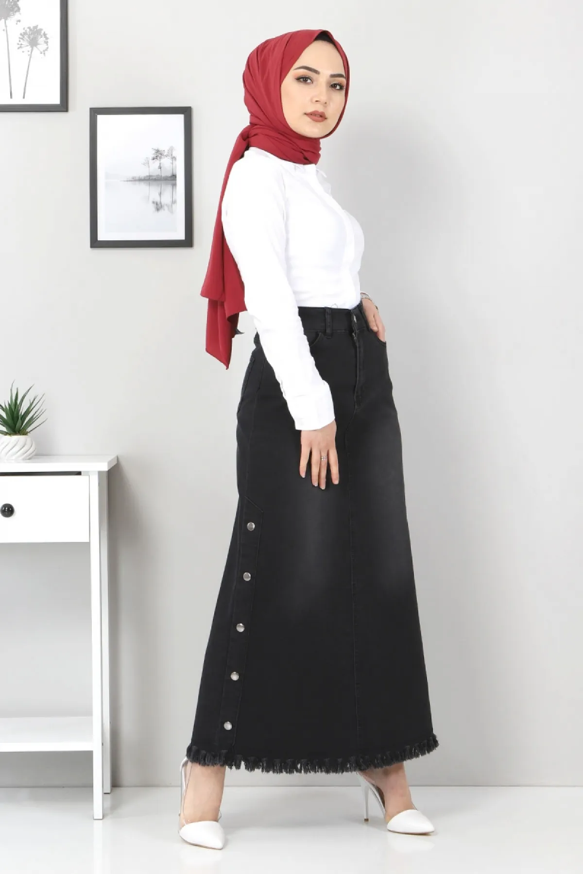 Tesettür Dünyası  Jeansrock mit ausgestellten Seiten Tsd22019 Schwarz