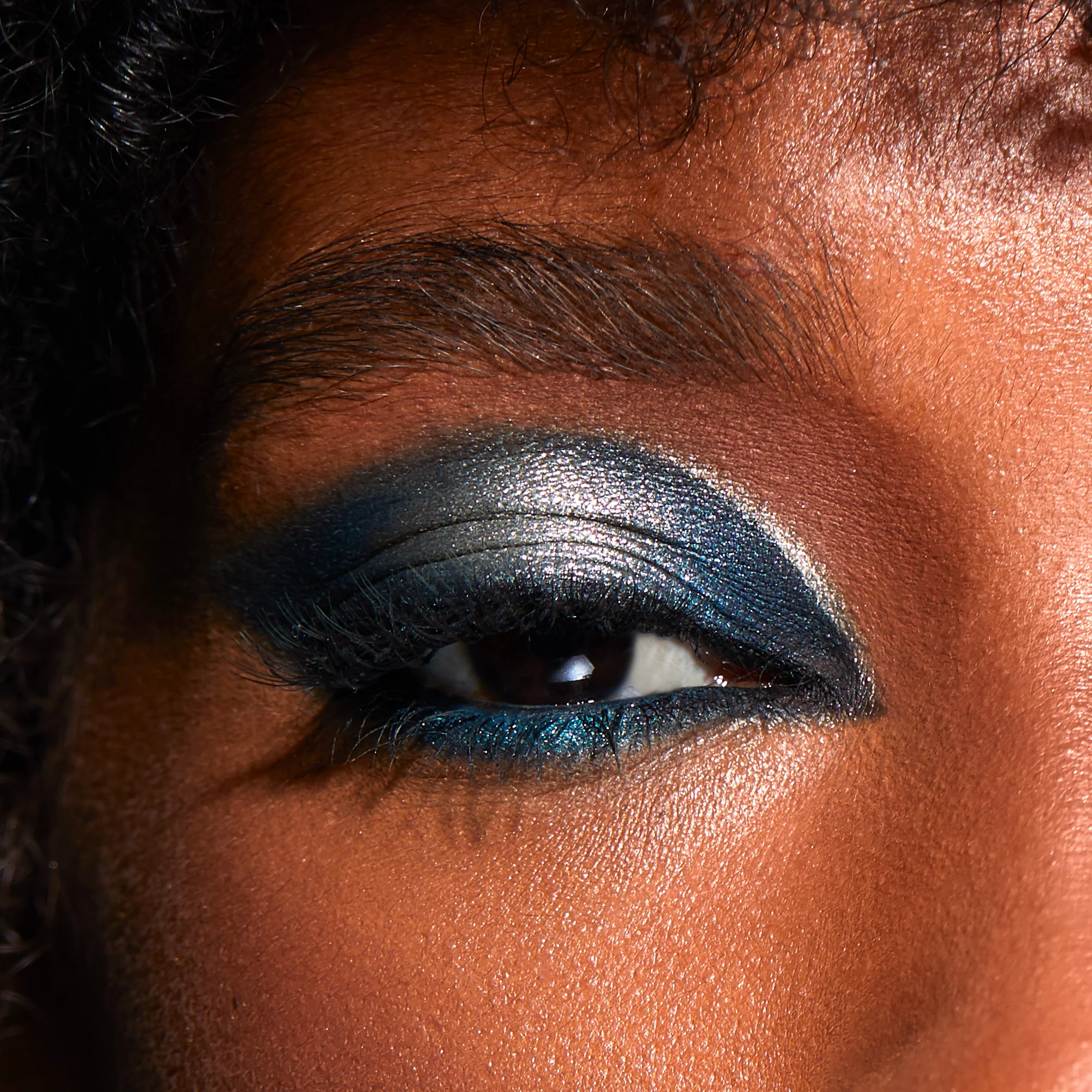 Eterna Eyes Palette - Paleta sjenila za oči, Kompaktno sjenilo za oči