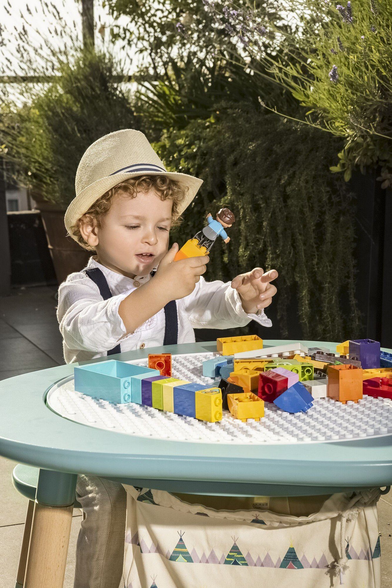 Stokke Kindersitzgruppe MuTable Stuhl - Kinder Holzstuhl für den Multifunktionsspieltisch Mutable - Die ideale Ergänzung für den Spieltisch