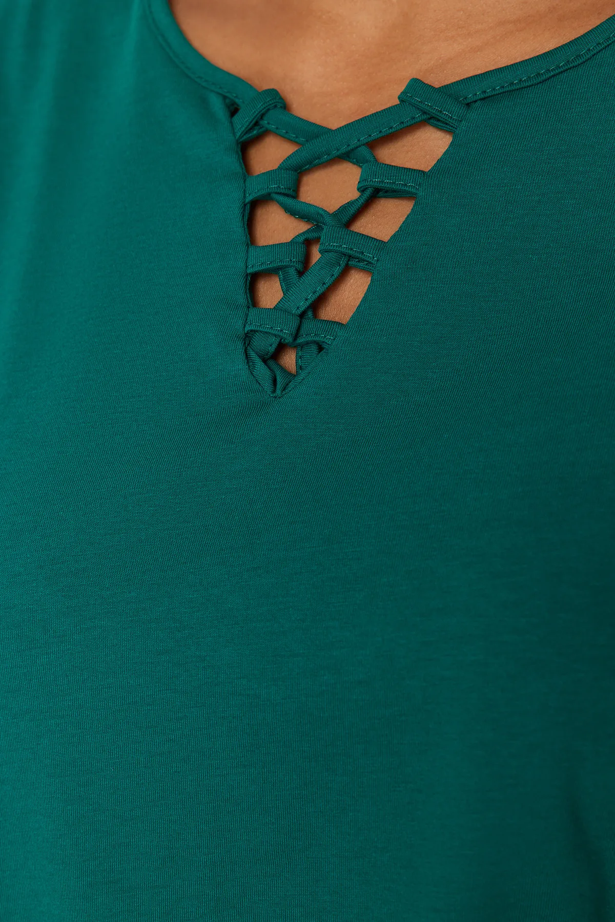 Trendyol Curve  Große Größen in T-Shirt - Grün - Relaxed Fit