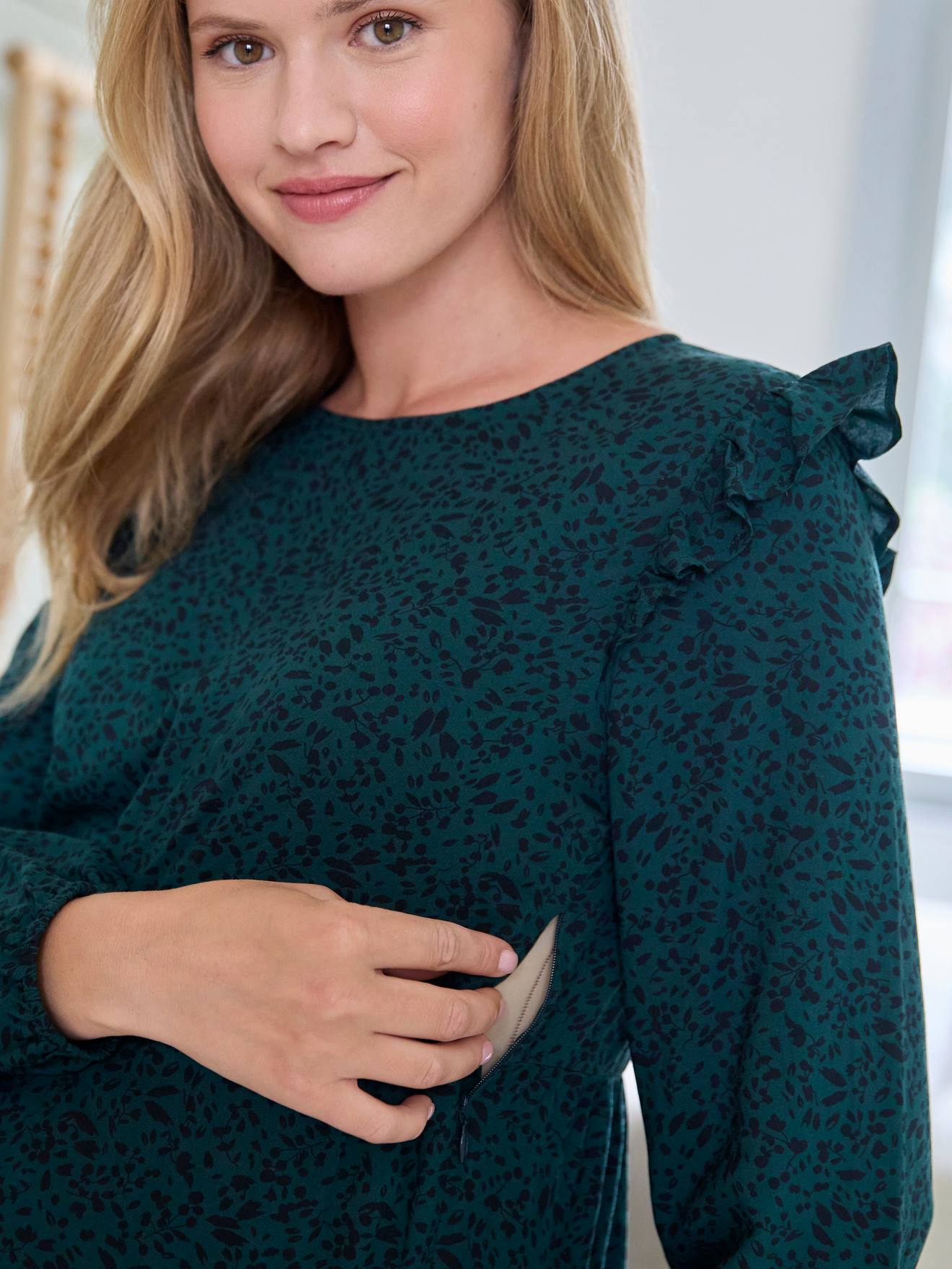 Robe courte imprimée volantée grossesse et allaitement vert sapin