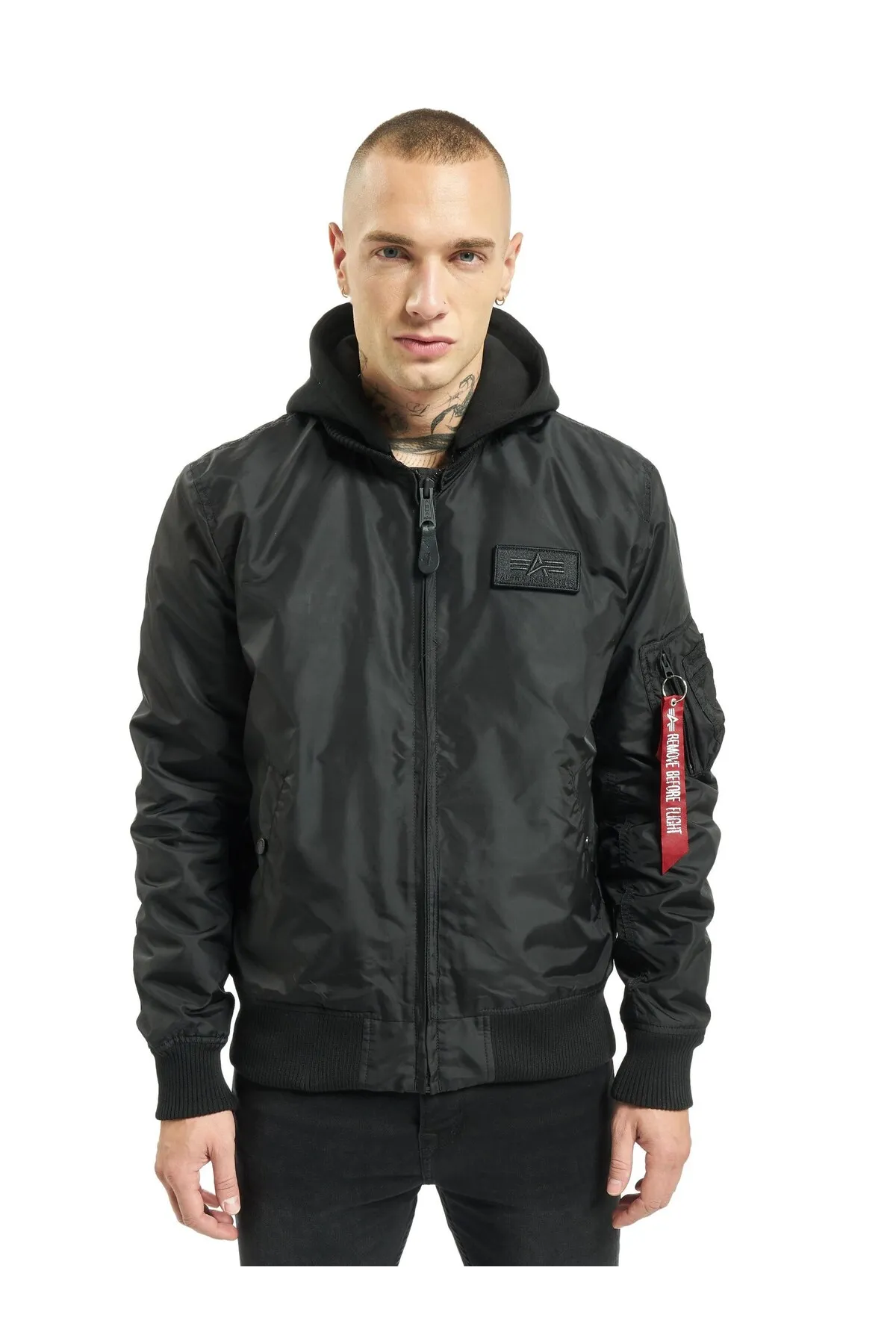 Alpha Industries  Jacke - Schwarz - Regular Fit