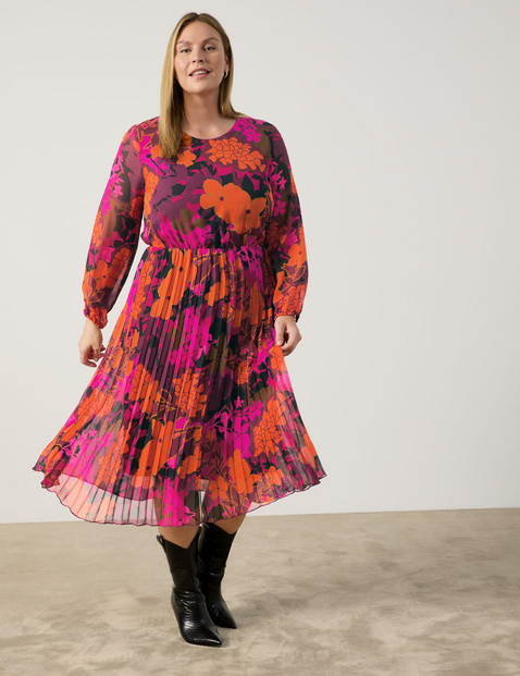 Chiffonkleid mit plissiertem Rockteil