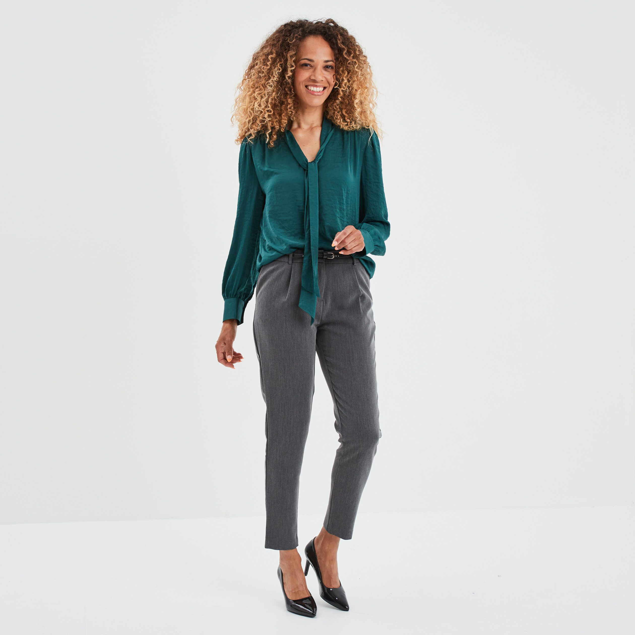 Blouse satin col lavallière droite vert foncé femme | La Halle