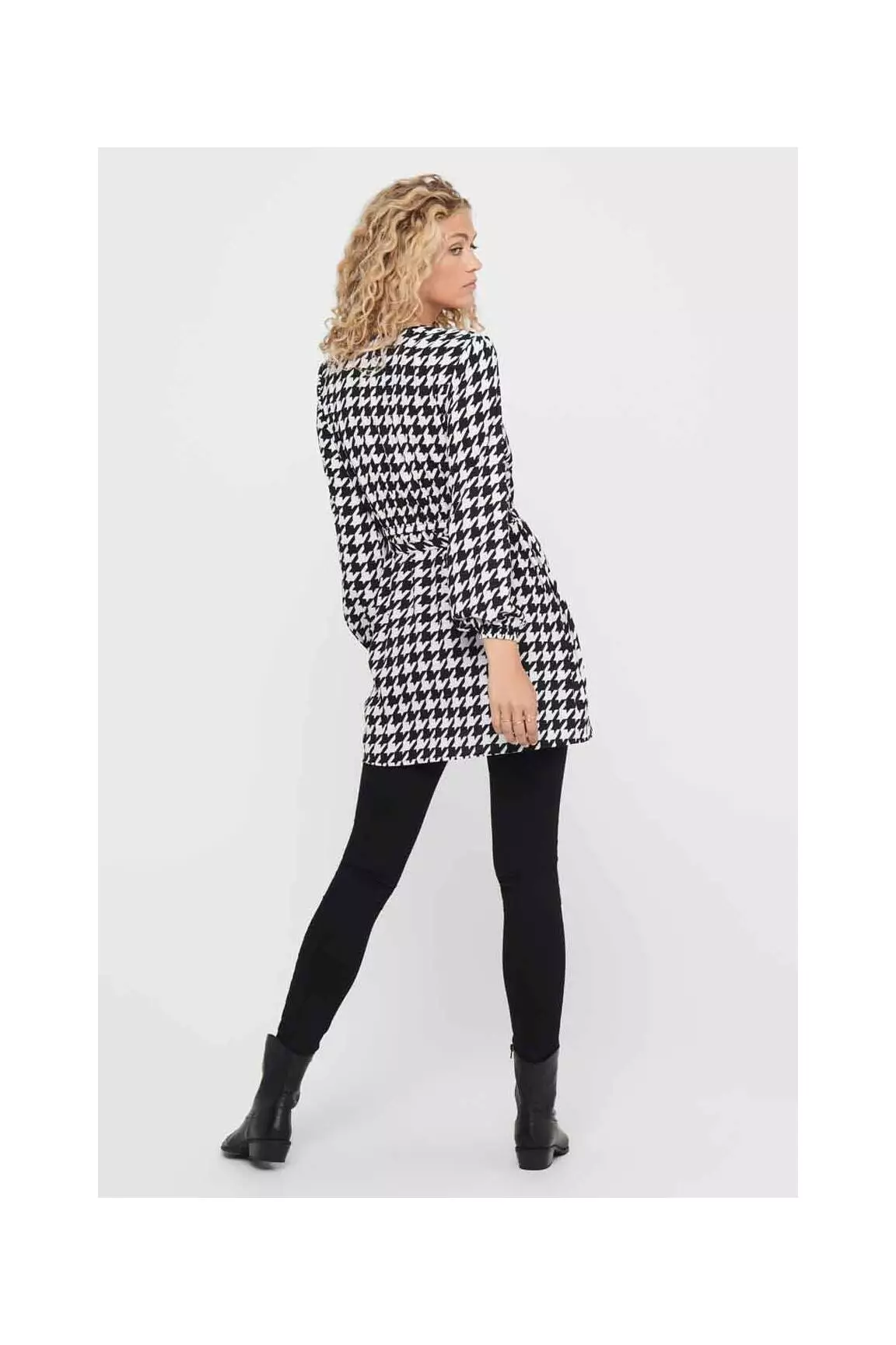Only Robes Courtes Femme couleur blanc