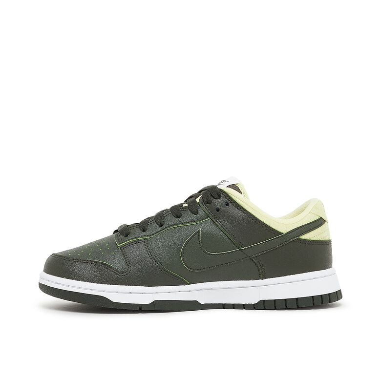 NIKE Wmns Dunk Low LX 