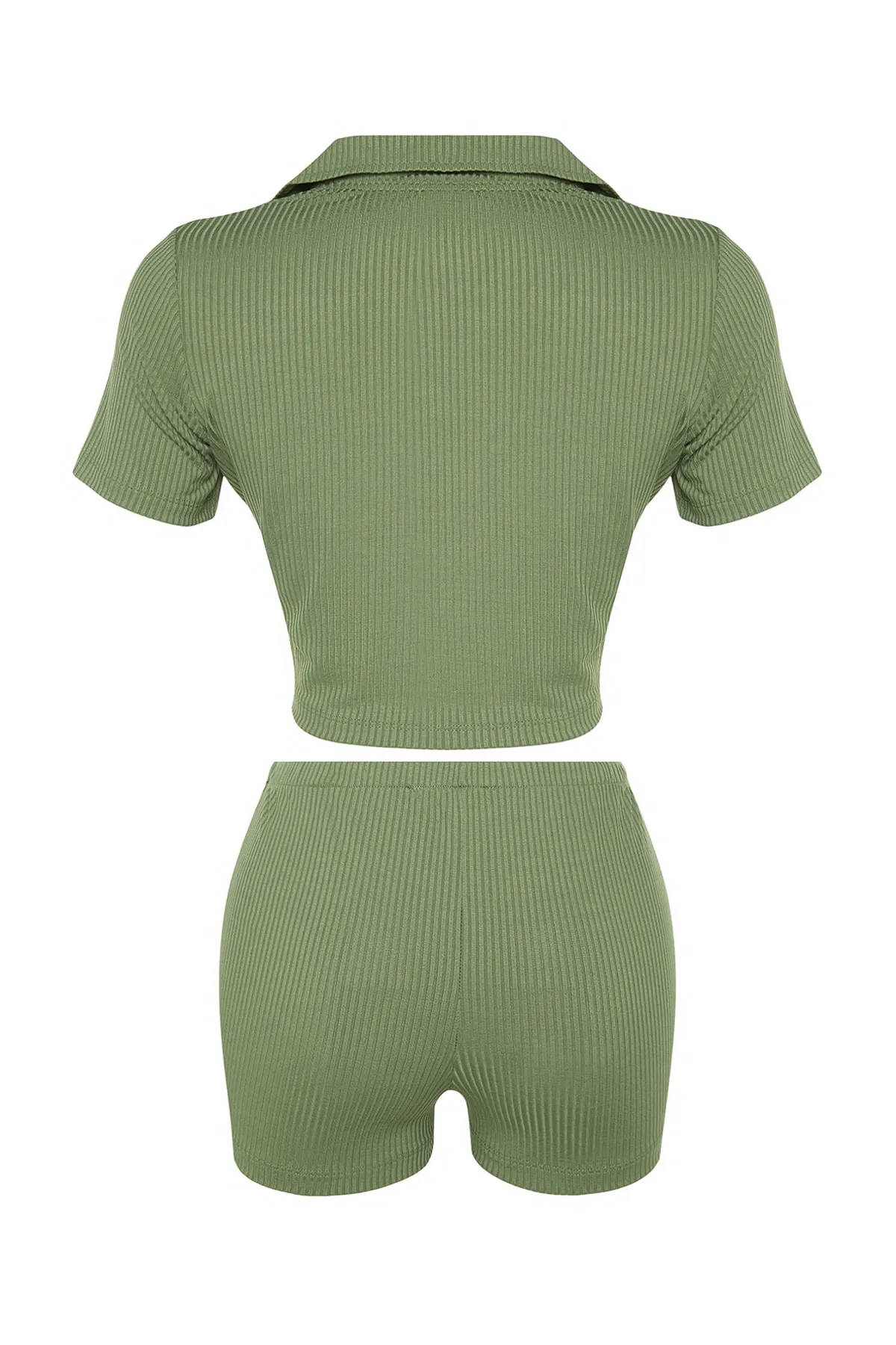 Trendyol Collection  Dunkelgrünes, schnurgebundenes, kurzes T-Shirt-Shorts-Strick-Pyjama-Set THMSS22PT0308