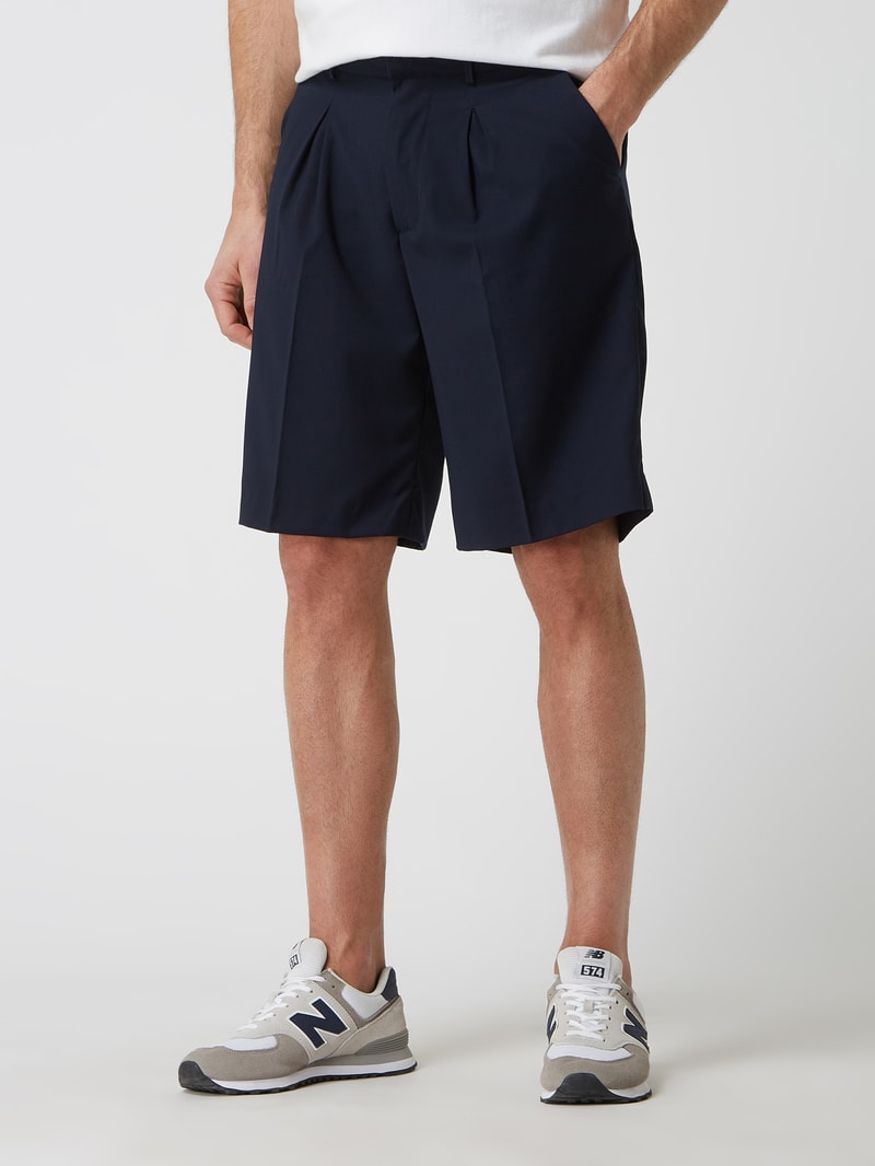 Shorts mit Bundfalten in marineblau