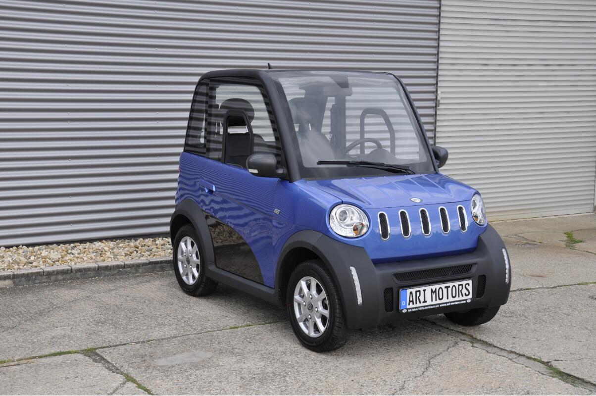 ARI Motors ARI 452 Elektrofahrzeug E-Auto Leichtfahrzeug 45 km/h Mopedführerschein weiß