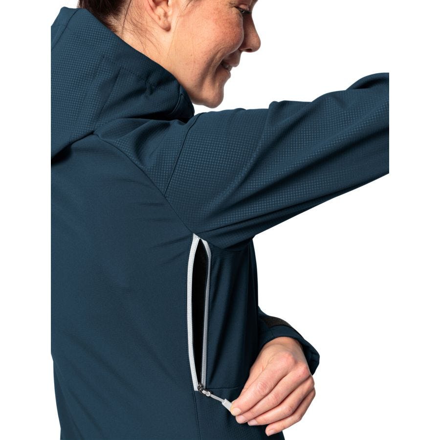 All Year Elope Softshell Jacke Damen