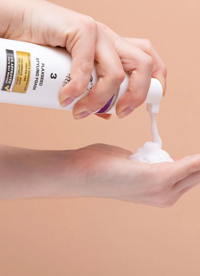 Pretty Curly Girl Flaxseed Styling Foam - styling mousse