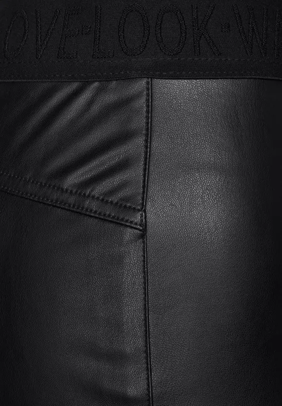 Street One Skinny Fit Hose in PU-Optik