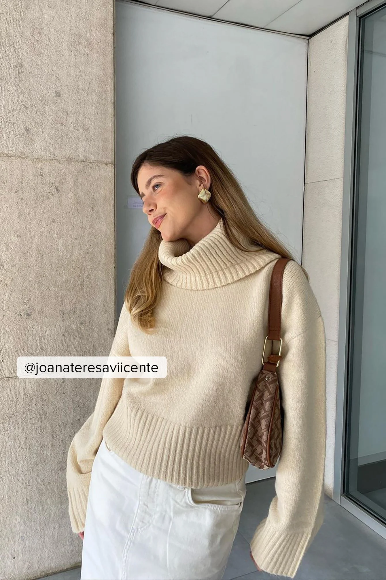 Strickpullover mit Rollkragen