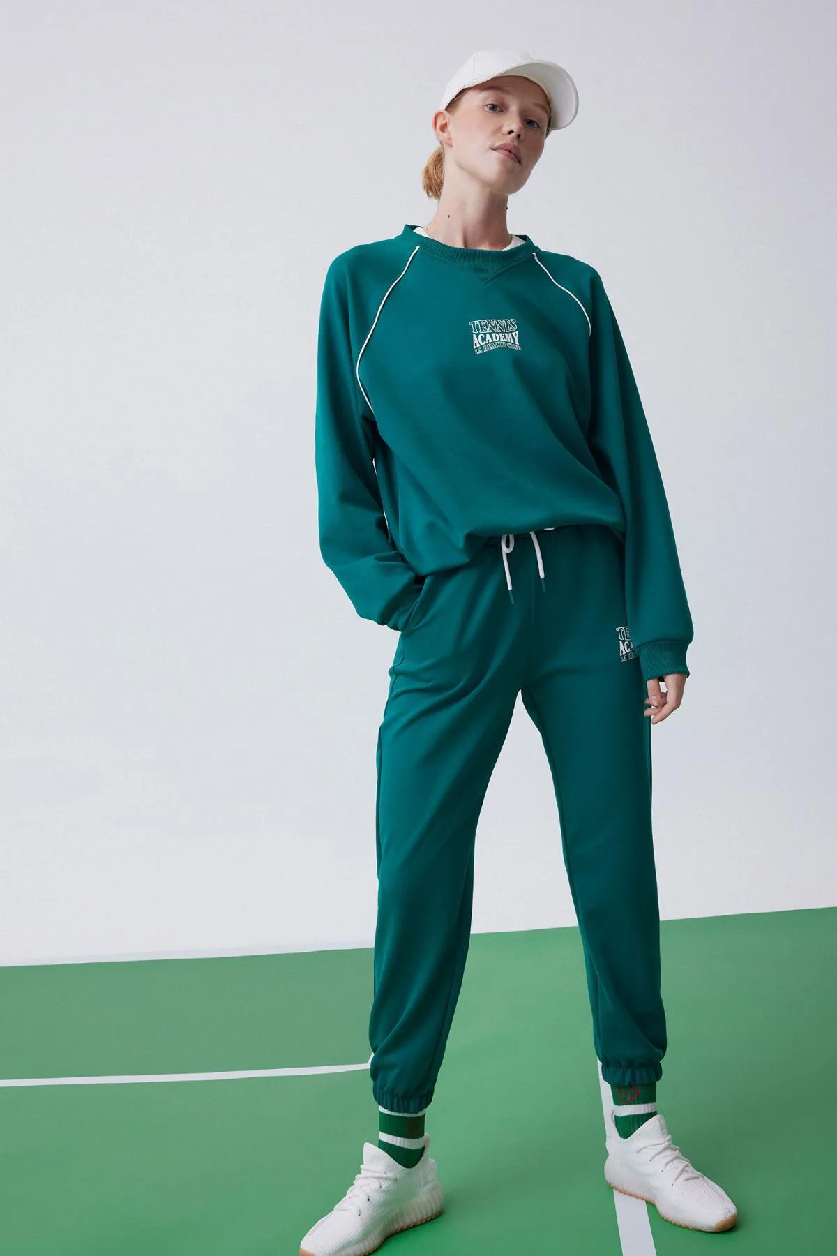 DeFacto  Passform: Standard-Fit-Jogger-Hose aus knöchellangem Skuba-Tauchstoff