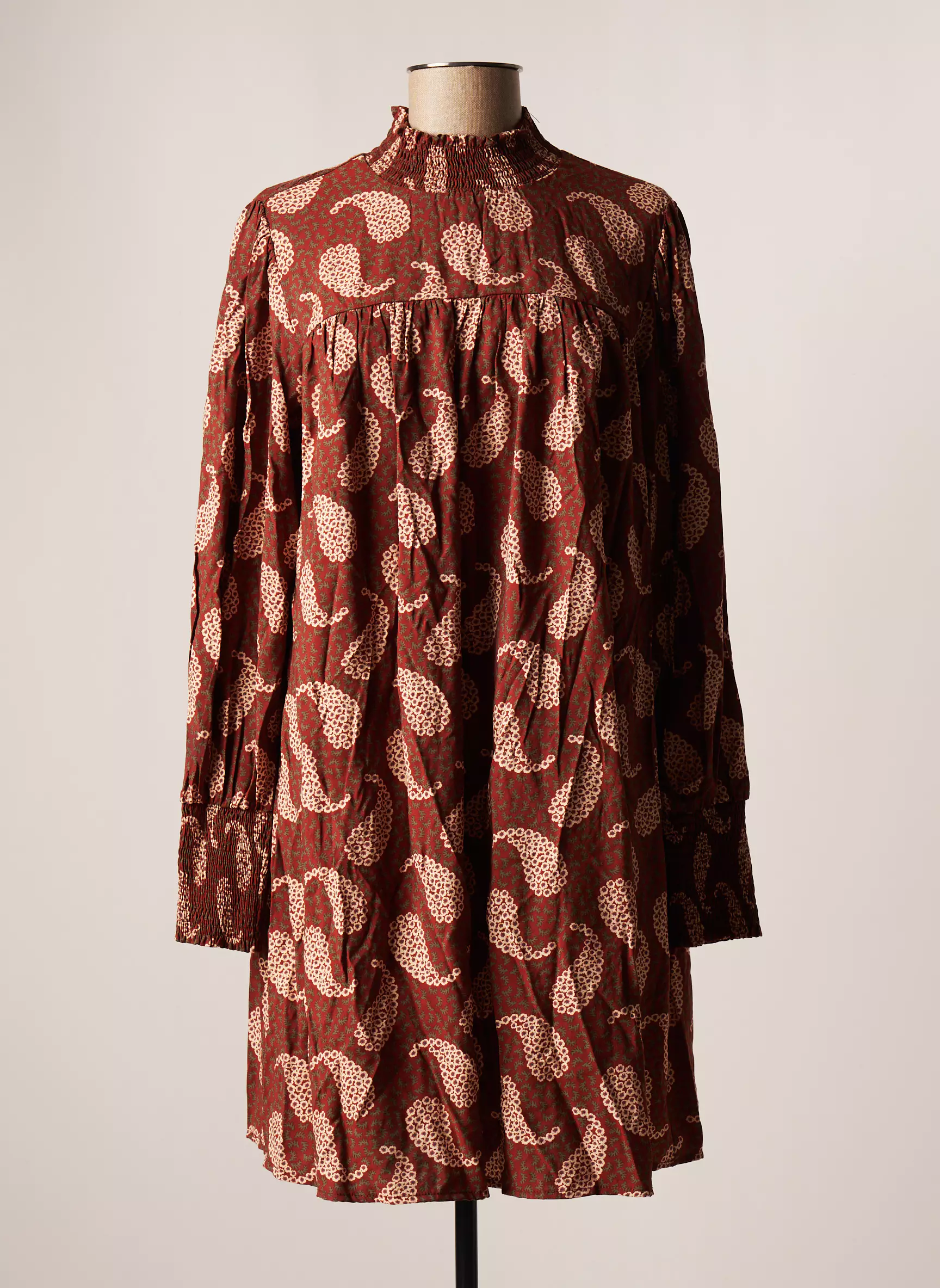 Vila Robes Courtes Femme couleur marron