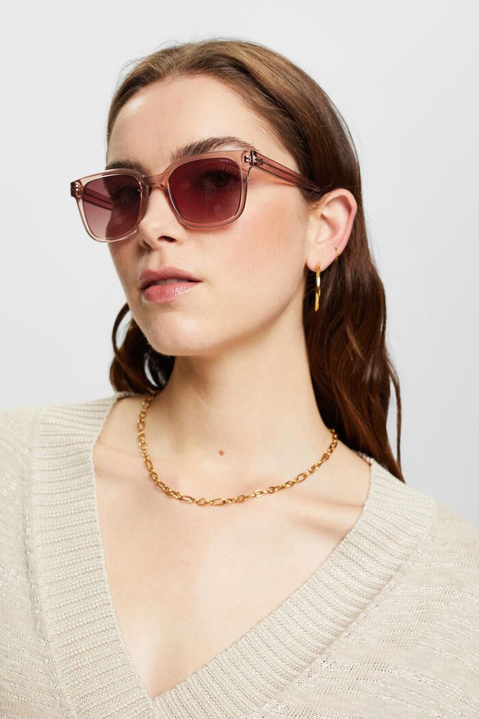Sonnenbrille mit eckiger Fassung