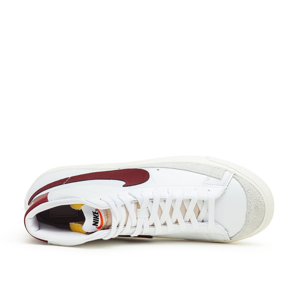 Nike Blazer Mid 77 Vintage BQ6806 111 / weiss