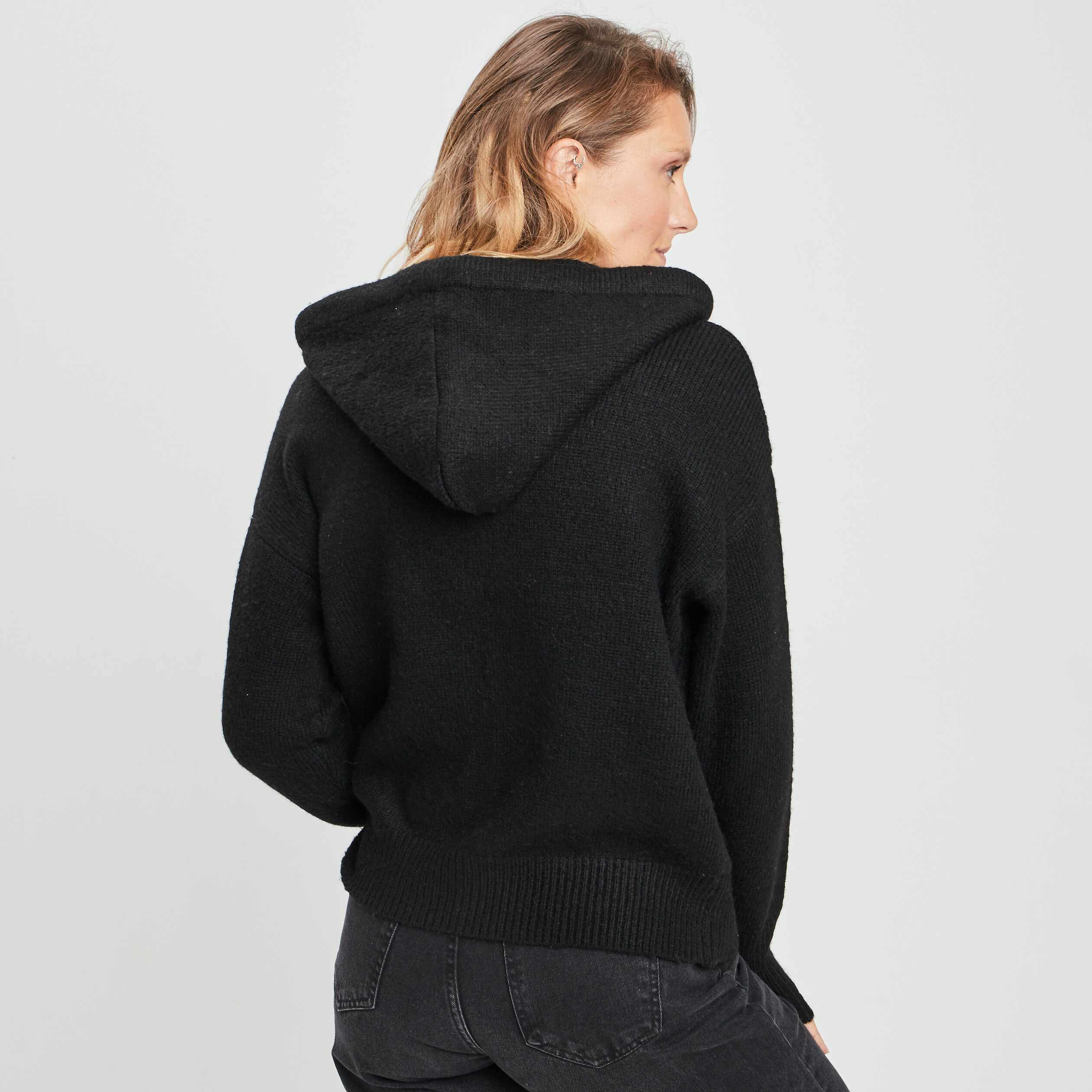 Gilet zippé à capuche noir femme | La Halle