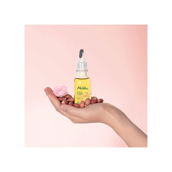 Beduftetes Arganöl mit ätherischem Rosenöl