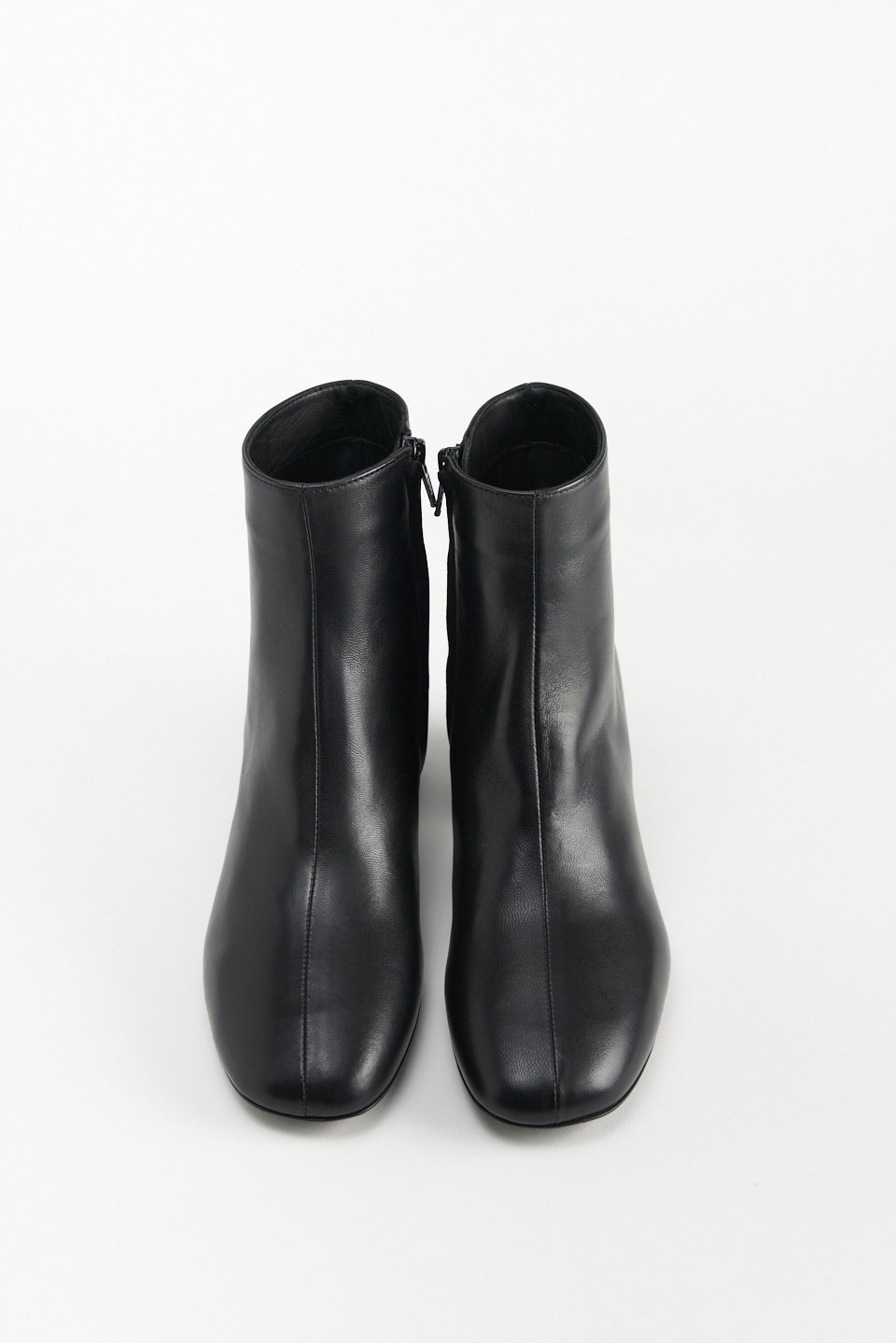 WG1 nappa black