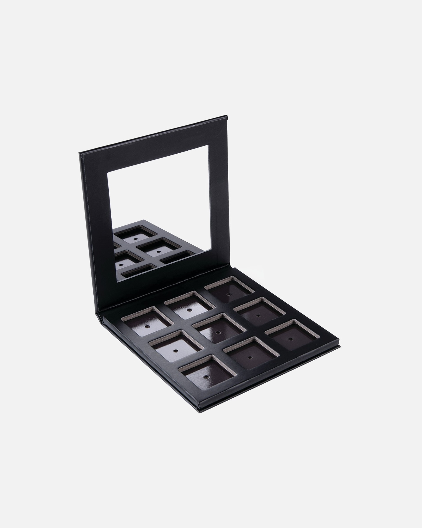 Prilagodljiva paleta Lethal Cosmetics MAGNETIC™