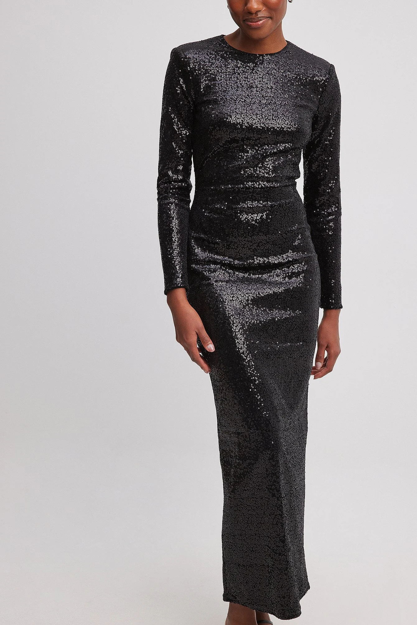 Pailletten-Maxikleid aus Samt