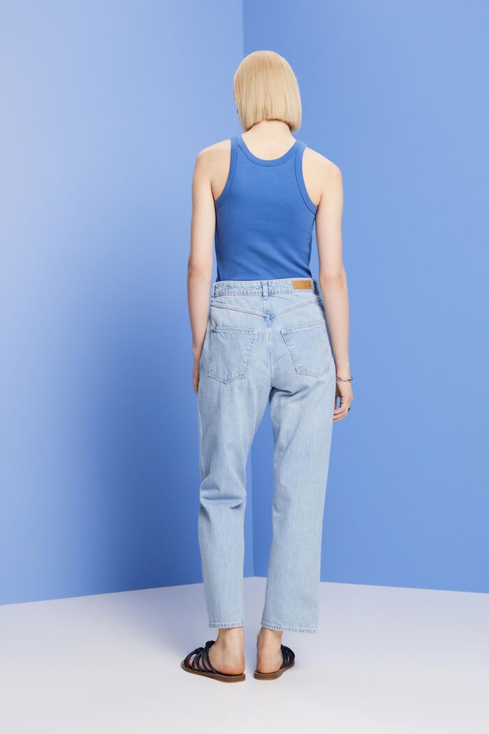 Verkürzte Jeans in Dad-Passform
