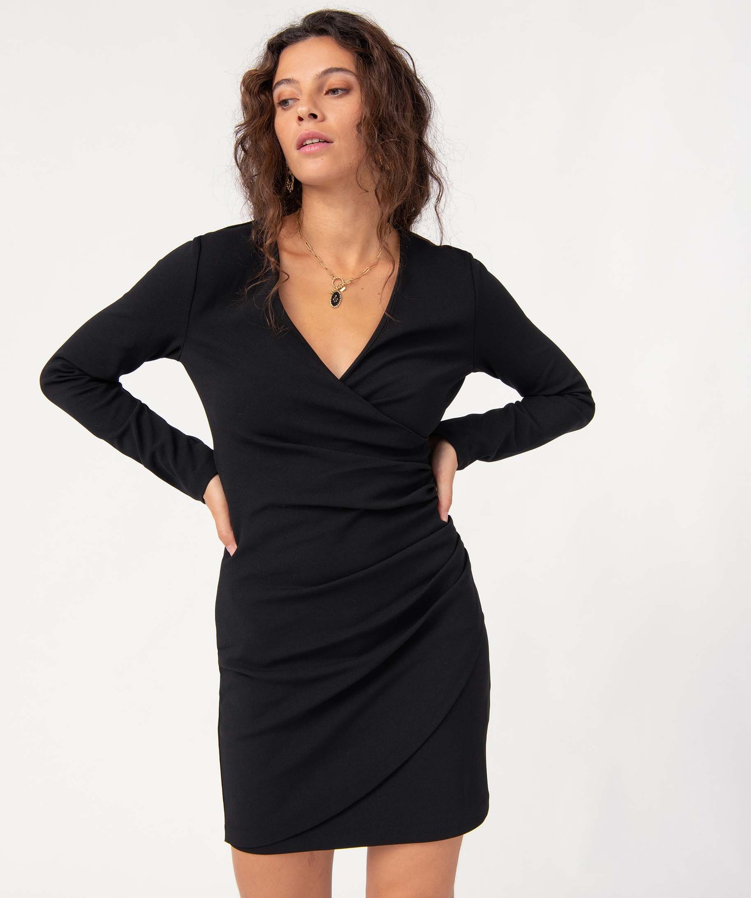 Robe femme ajustée effet drapé à manches longues noir | GEMO