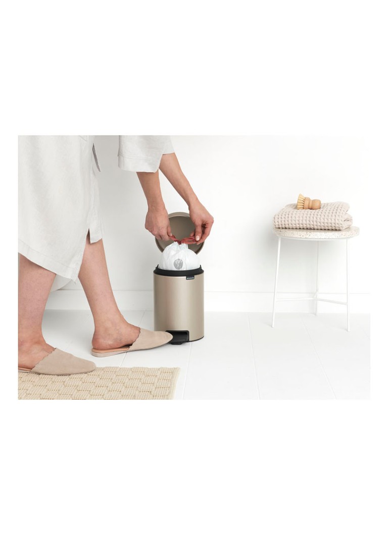 Coș de gunoi cu pedală Brabantia NewIcon de 3 litri