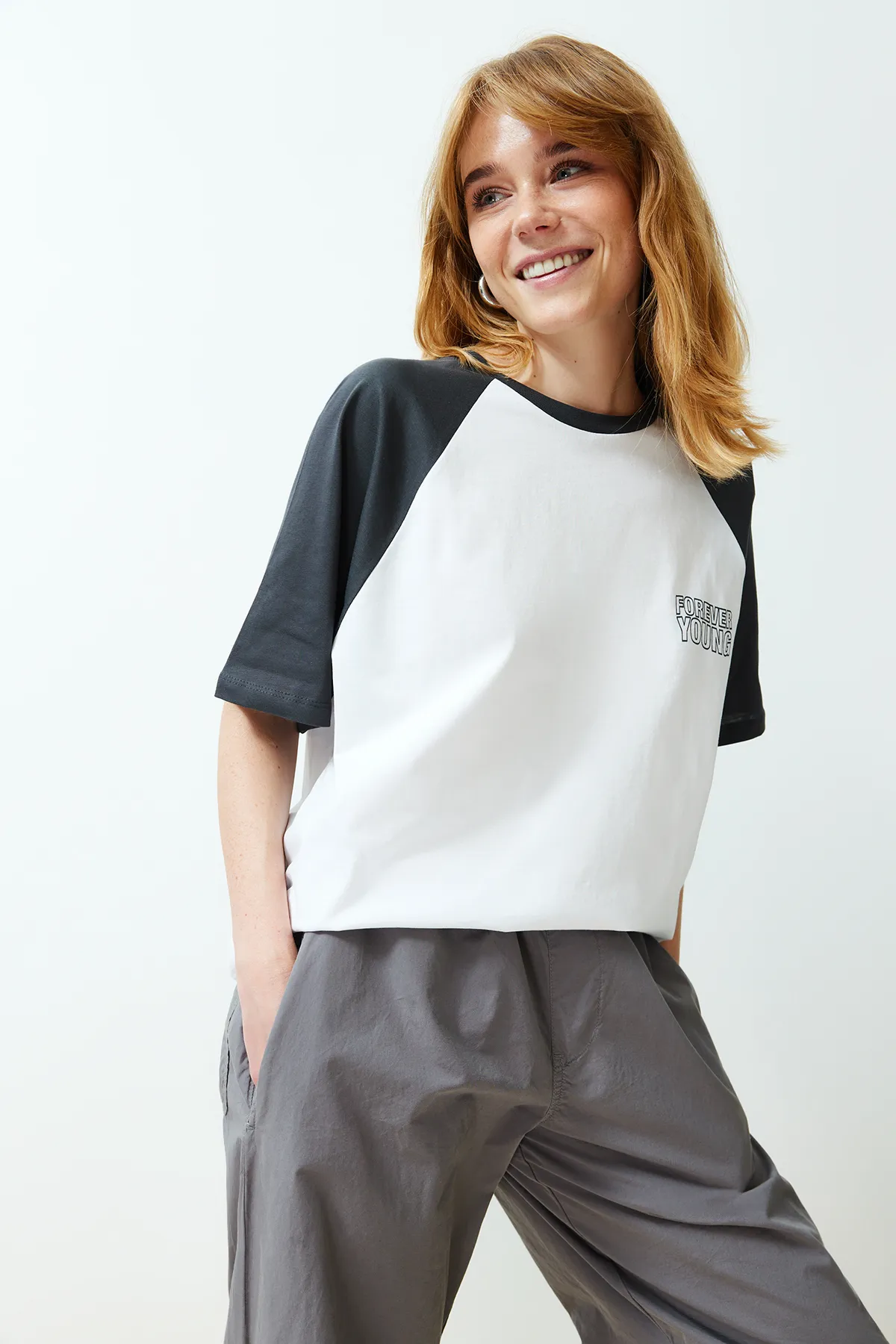 Trendyol Collection  T-Shirt - Weiß - Oversized