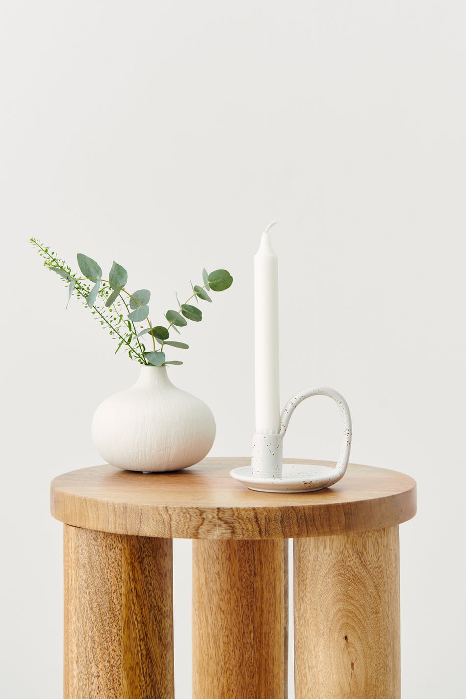 Ceramic candle holder